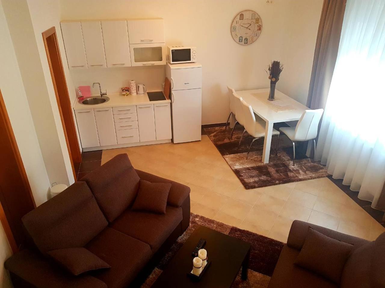 Apartman Livno Eksteriør bilde